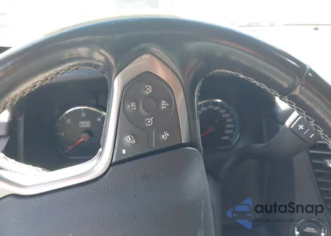 2018 Chevrolet Tahoe Premier из США, поврежденный, VIN 1GNSCCKJ1JR245367